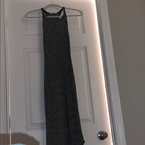 Fitted grey midi tank dress 💛 - Picture 2 of 3
